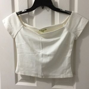 Gianni Bini Crop Top “Globe Trotter” in Ivory